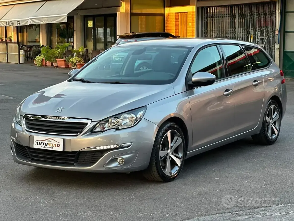 Usata Peugeot 308 GT-line 120 CV (88 kW) 2016 Grigio Station wagon