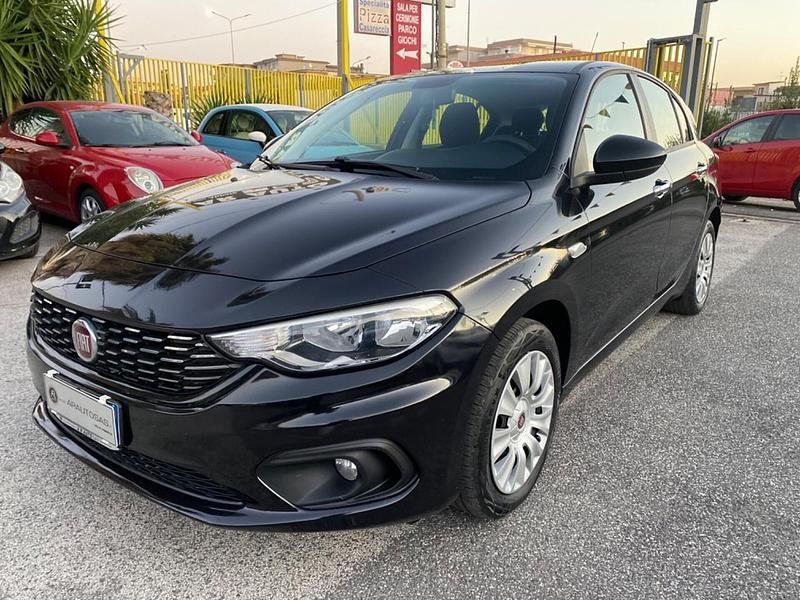 Usata Fiat Tipo 95 CV (69 kW) 2018 Blu Berlina