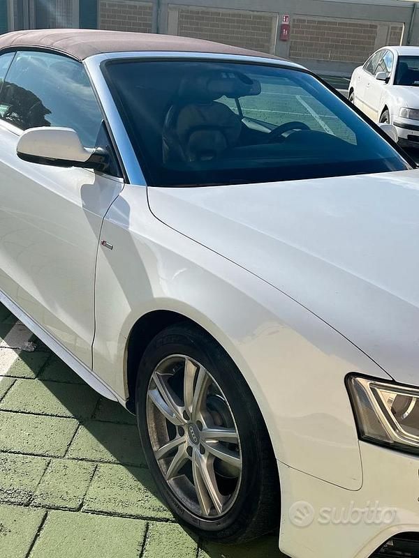Usata Audi A5 Cabriolet 177 CV (130 kW) 2013 Bianco Cabrio