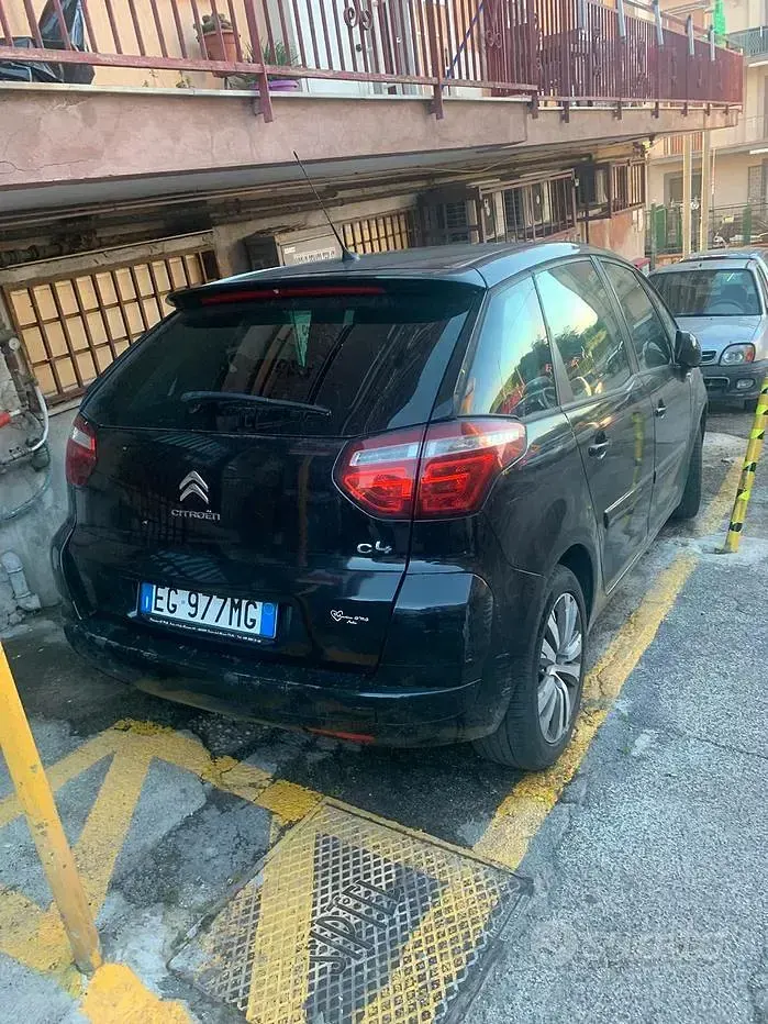 Usata Citroën C4 Picasso 112 CV (82 kW) 2011 Nero Monovolume