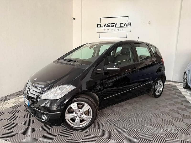 Usata Mercedes A180 Avantgarde 109 CV (80 kW) 2010 Nero Monovolume