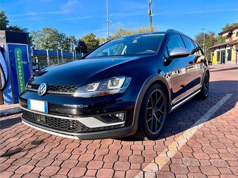 Usata VW Golf Alltrack 360 CV (264 kW) 2015 Nero Station wagon