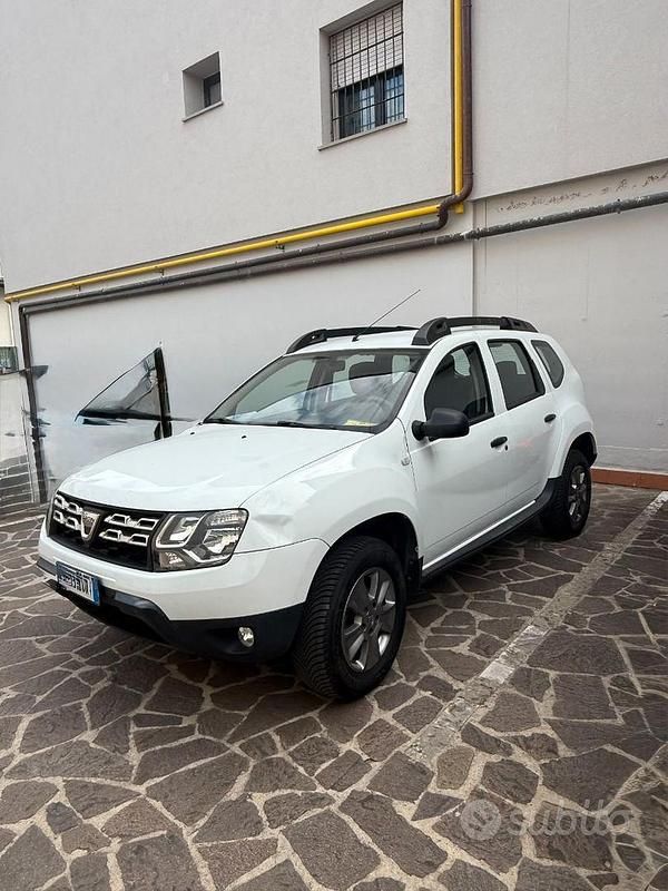 Usata Dacia Duster 115 CV (84 kW) 2017 Bianco SUV