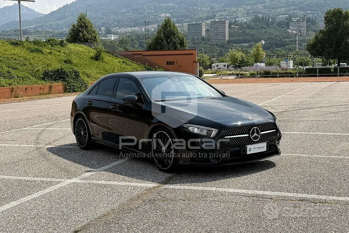 Usata Mercedes A200 Premium 150 CV (110 kW) 2020 Nero Berlina