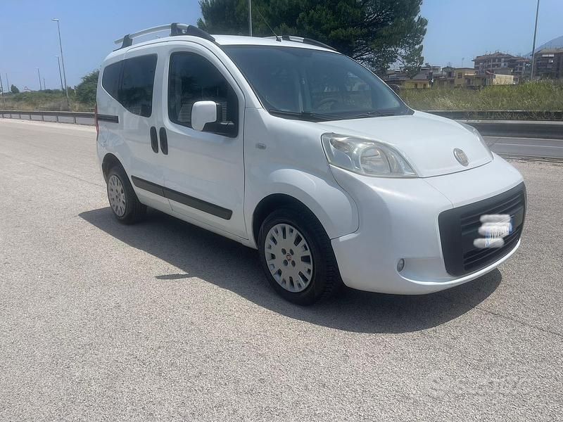 Usata Fiat Qubo Trekking 75 CV (55 kW) 2008 Bianco Monovolume