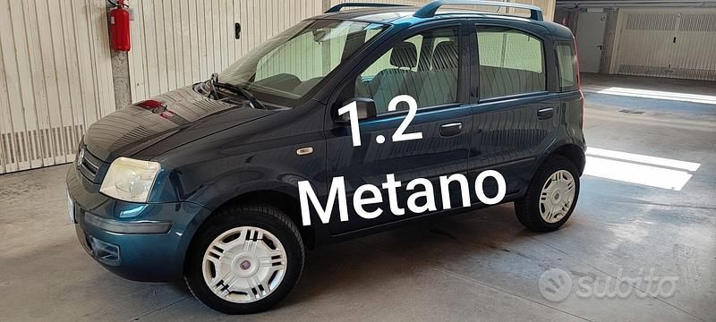 Usata Fiat Panda Active 60 CV (44 kW) 2010 Grigio Utilitaria