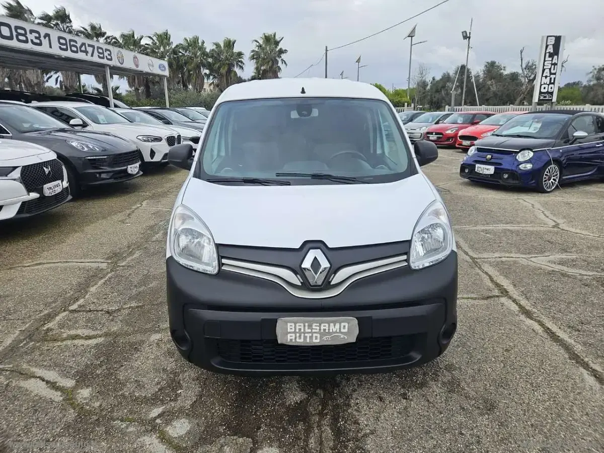 Usata Renault Kangoo 110 CV (80 kW) 2018 Bianco Monovolume