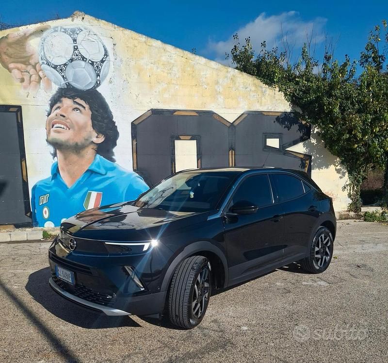 Usata Opel Mokka 110 CV (80 kW) 2022 Nero SUV