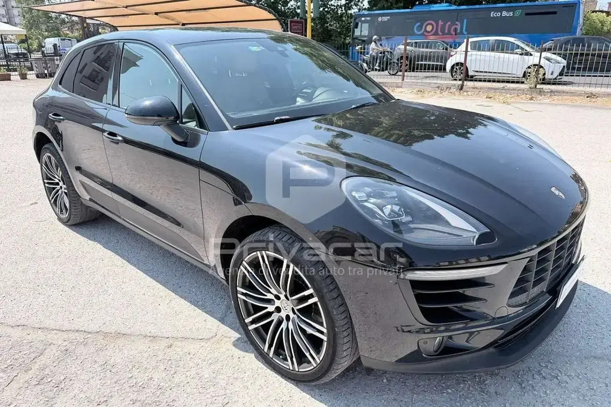 Usata Porsche Macan 252 CV (185 kW) 2018 Nero SUV