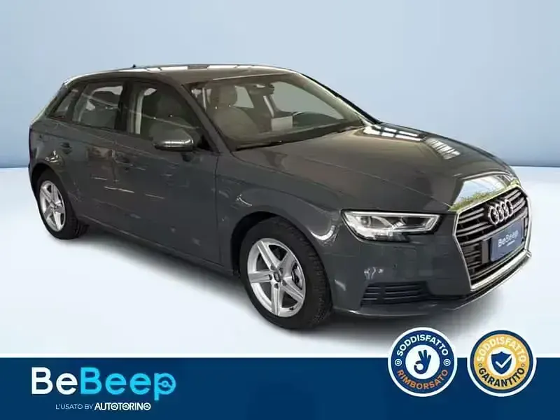 Usata Audi A3 Sportback g-tron Admired 131 CV (96 kW) 2020 Antracite metallizzato Utilitaria