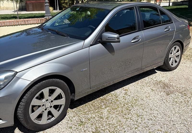 Usata Mercedes C200 2012 Grigio Berlina