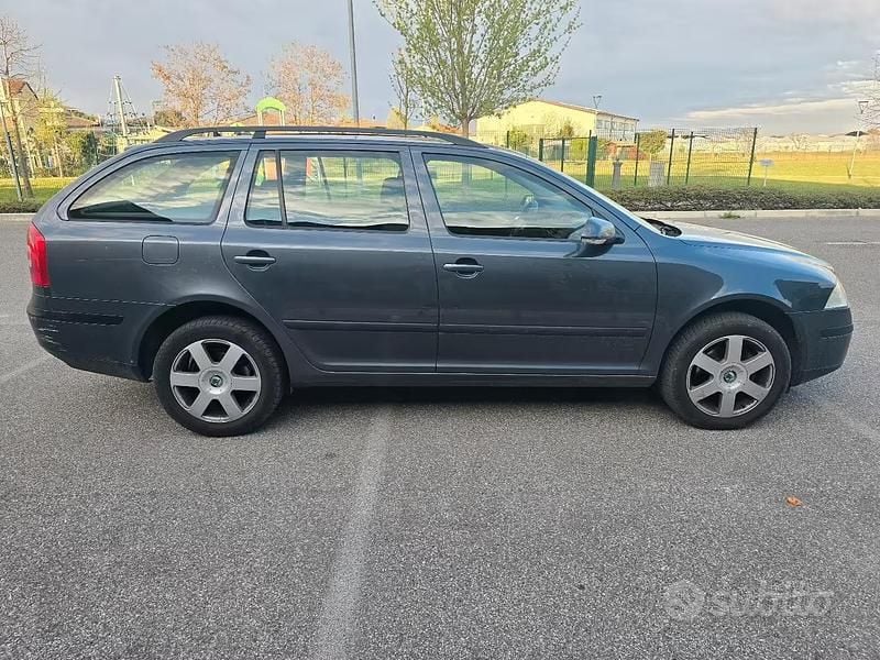Usata Skoda Octavia Elegance 140 CV (102 kW) 2007 Grigio Station wagon