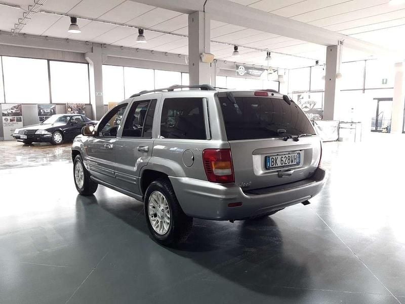 Usata Jeep Grand Cherokee Limited 223 CV (164 kW) 2000 Argento SUV
