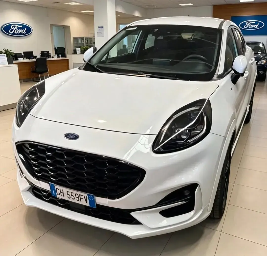 Usata Ford Puma ST-Line 125 CV (91 kW) 2021 Bianco SUV