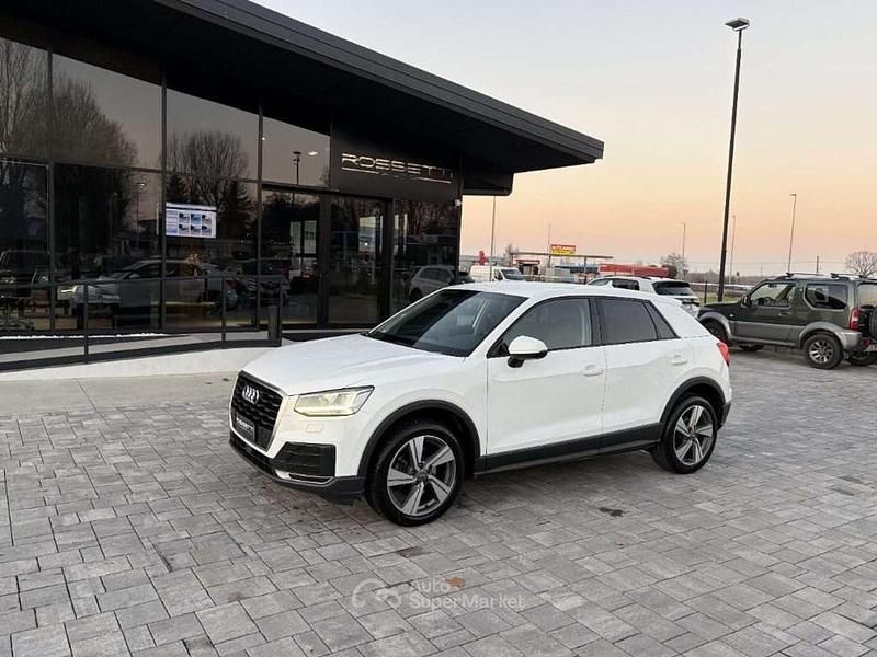 Usata Audi Q2 Sport 116 CV (85 kW) 2017 Bianco SUV