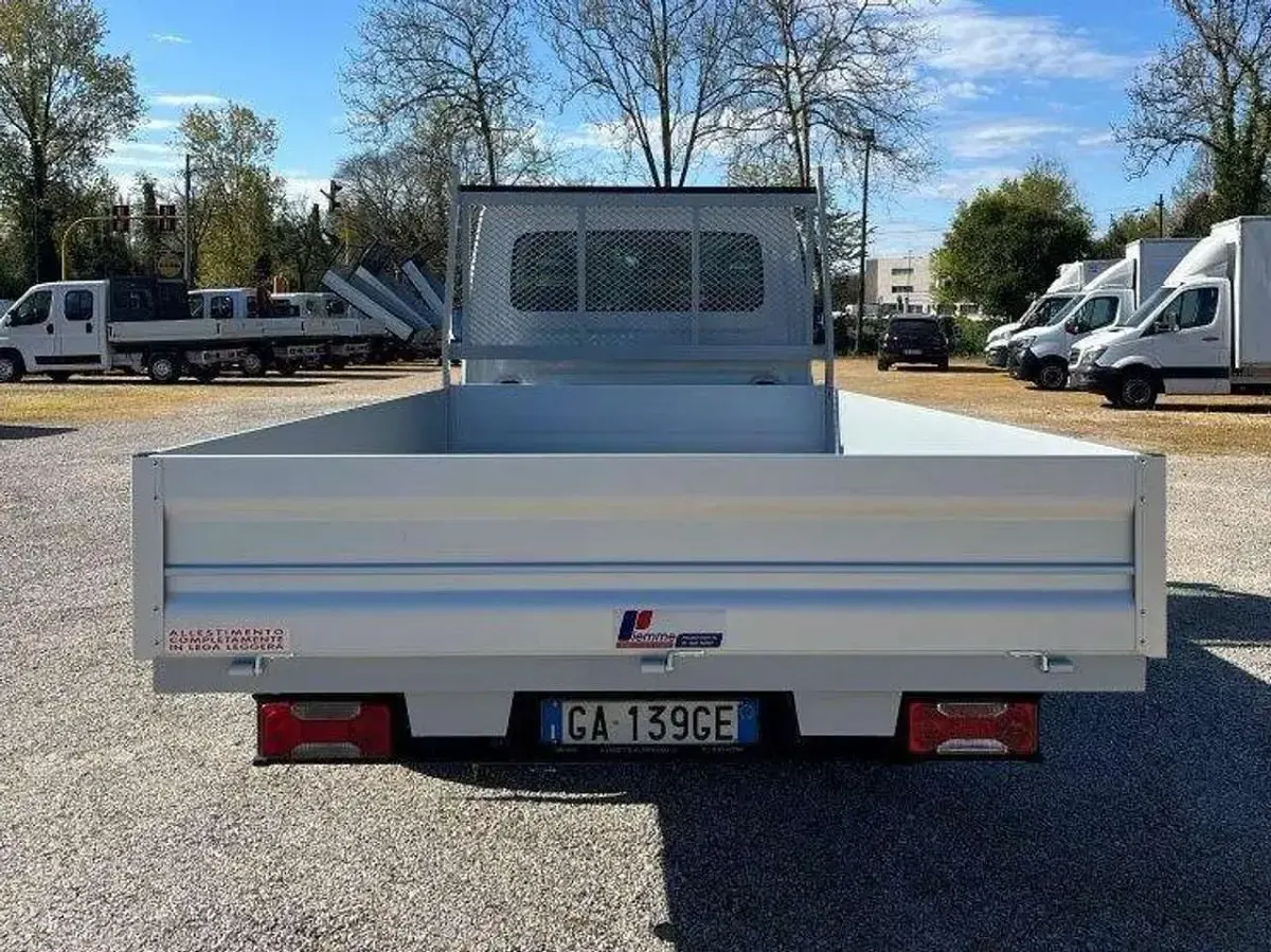 Usata Iveco Daily 136 CV (100 kW) 2020 Bianco Furgone