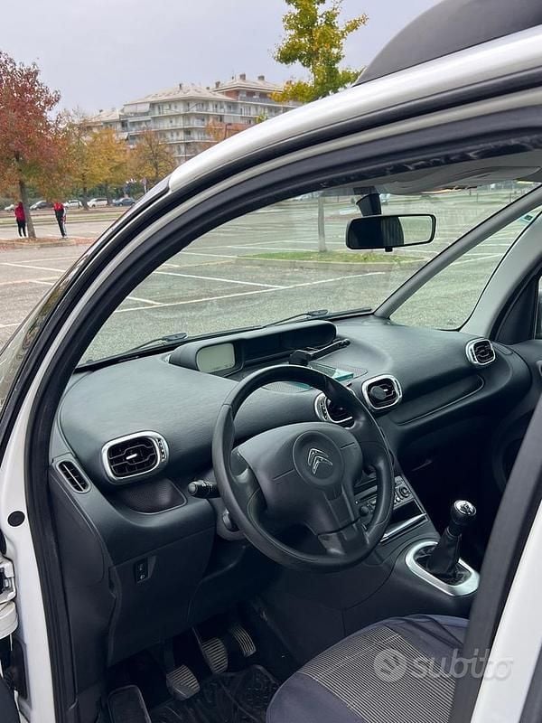 Usata Citroën C3 Picasso 92 CV (67 kW) 2014 Bianco Monovolume