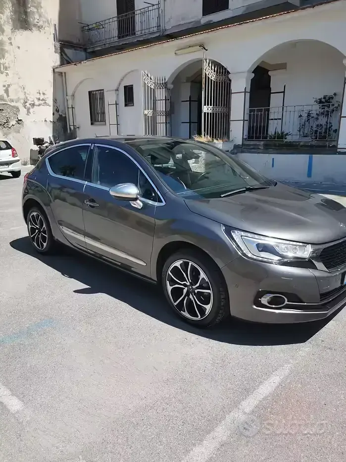 Usata DS Automobiles DS4 120 CV (88 kW) 2015 Berlina