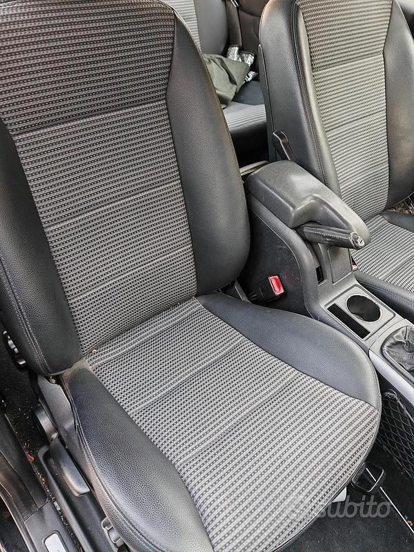 Usata Mercedes B180 110 CV (80 kW) 2008 Monovolume