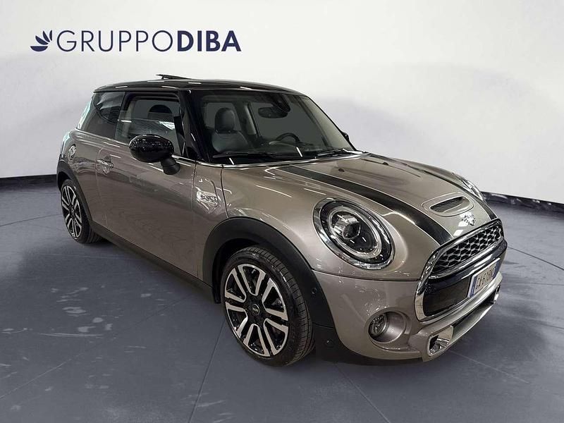 Usata Mini Cooper S 192 CV (141 kW) 2020 Argento Utilitaria