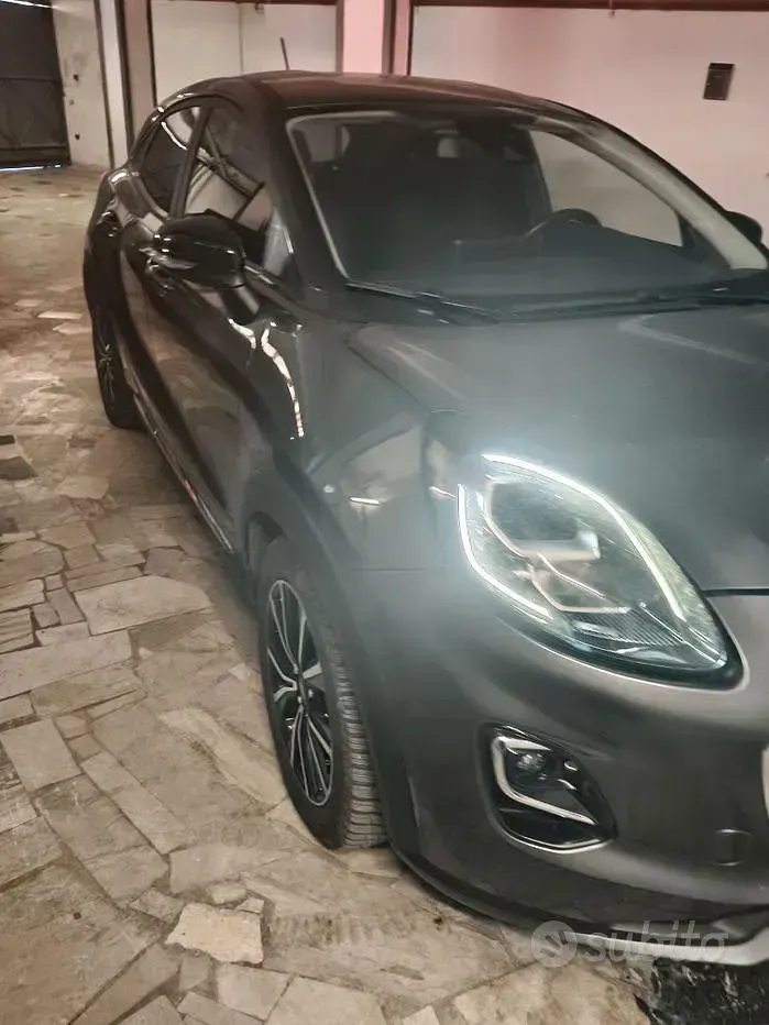 Usata Ford Puma 125 CV (91 kW) 2020 Grigio SUV