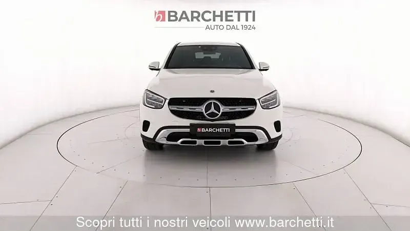 Usata Mercedes GLC200 163 CV (119 kW) 2021 Bianco SUV