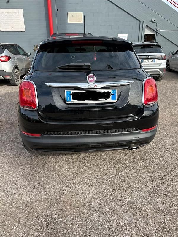 Usata Fiat 500X Business 95 CV (69 kW) 2016 Nero SUV