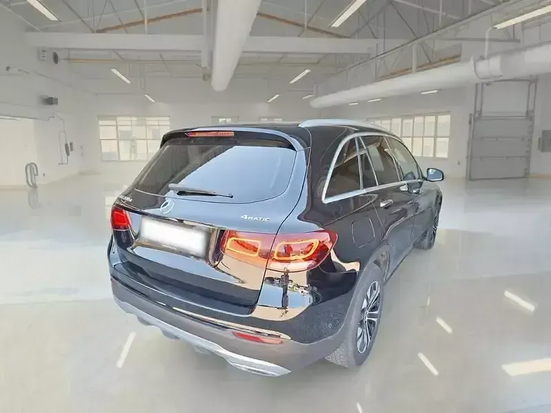 Usata Mercedes GLC220 194 CV (142 kW) 2021 Nero SUV