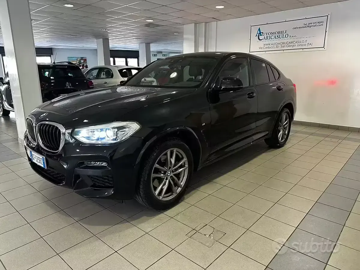 Usata BMW X4 M Sport 190 CV (139 kW) 2021 Nero metallizzato SUV