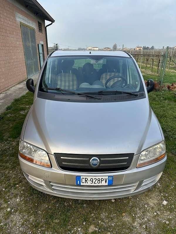 Usata Fiat Multipla 103 CV (75 kW) 2005 Monovolume
