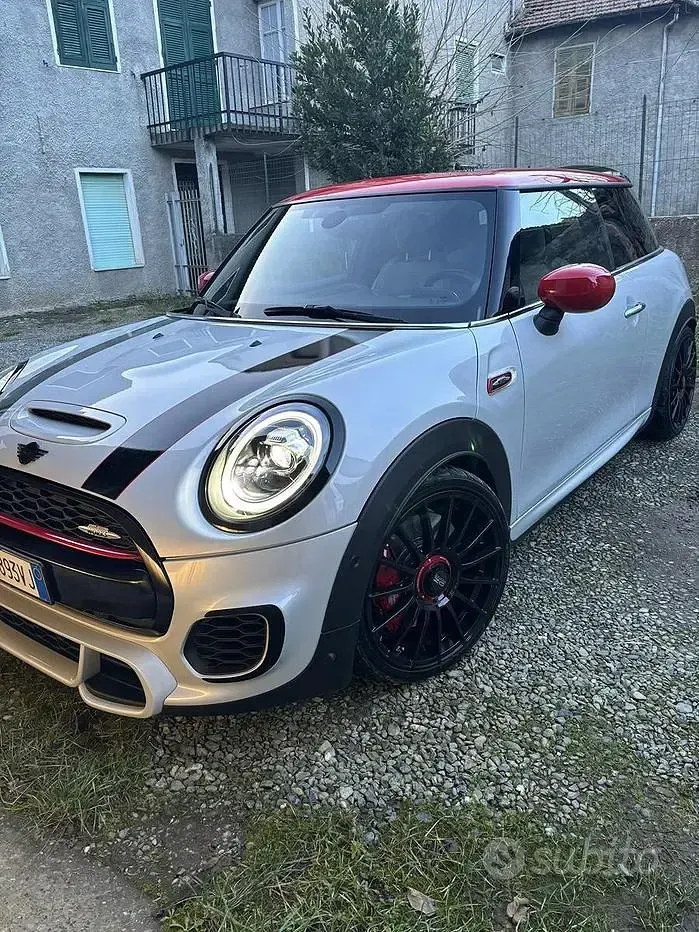 Usata Mini John Cooper Works 231 CV (169 kW) 2020 Grigio Utilitaria