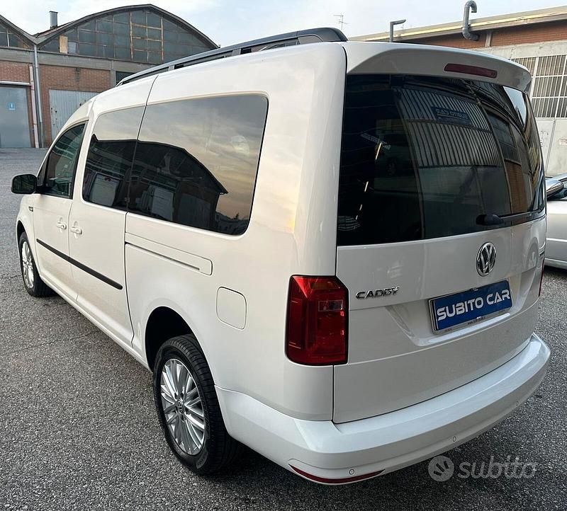Usata VW Caddy Maxi 150 CV (110 kW) 2021 Bianco Monovolume
