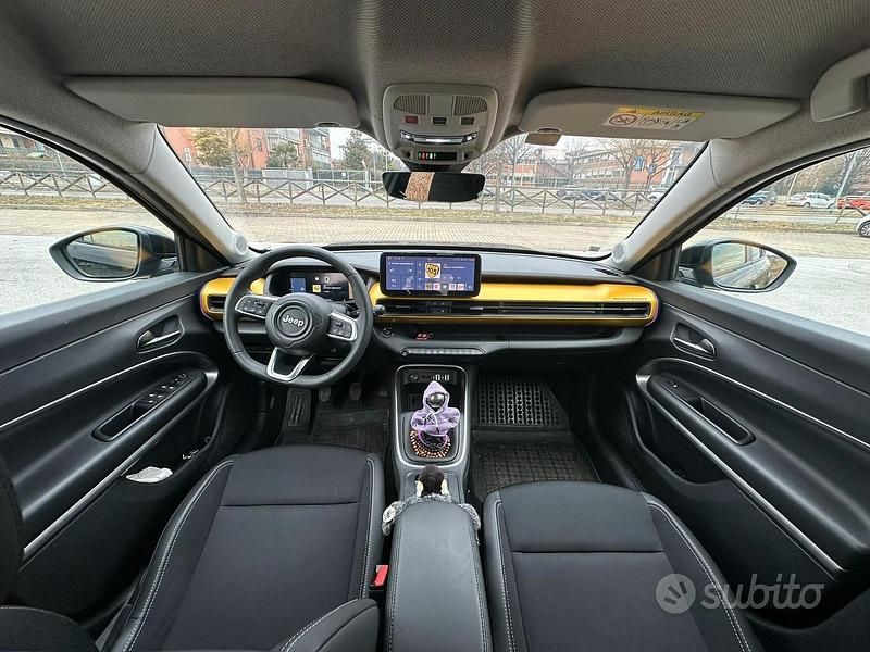 Usata Jeep Avenger Summit 101 CV (74 kW) 2023 Nero SUV