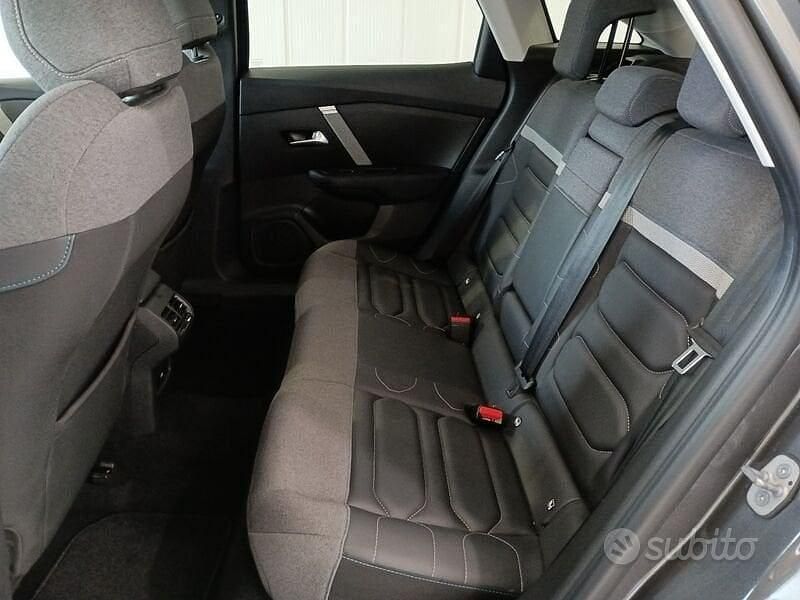 Usata Citroën C4 PureTech 131 CV (96 kW) 2023 Grigio scuro Berlina
