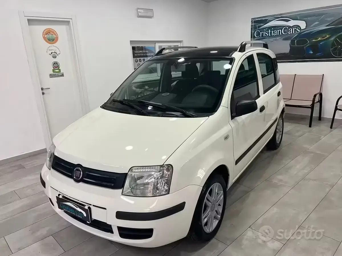 Usata Fiat Panda Emotion 60 CV (44 kW) 2008 Bianco Utilitaria
