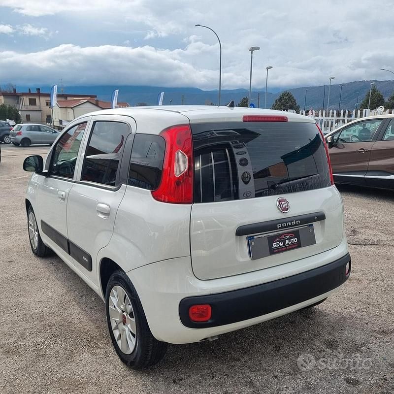 Usata Fiat Panda Lounge 80 CV (58 kW) 2016 Bianco Utilitaria