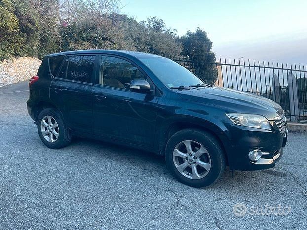 Usata Toyota RAV4 150 CV (110 kW) 2011 Nero SUV