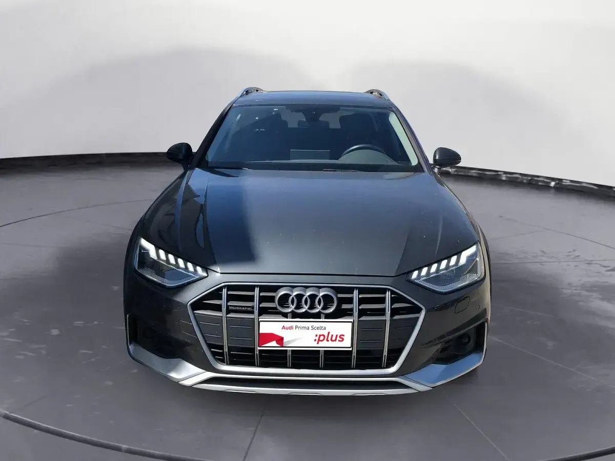 Usata Audi A4 Allroad Business 204 CV (150 kW) 2022 Grigio Station wagon