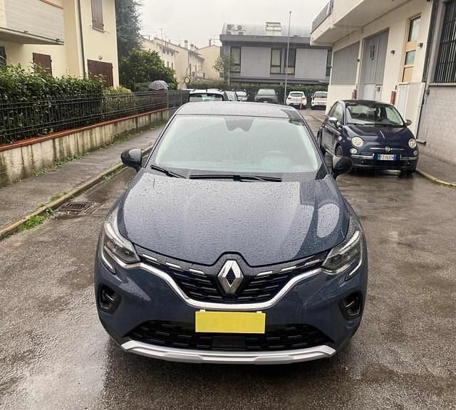 Usata Renault Captur Techno 2023 Blu SUV