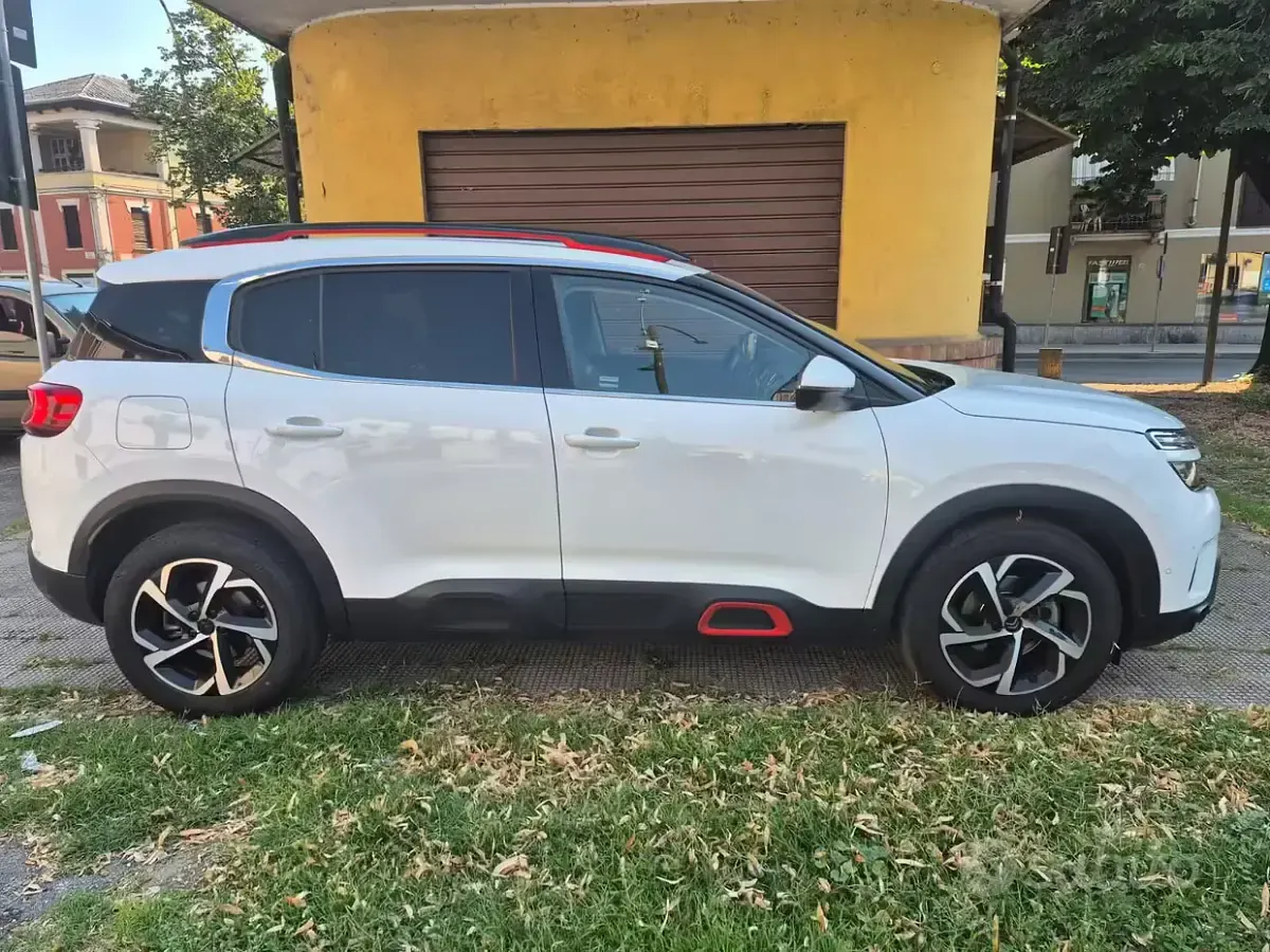 Usata Citroën C5 Shine 131 CV (96 kW) 2019 Bianco Berlina