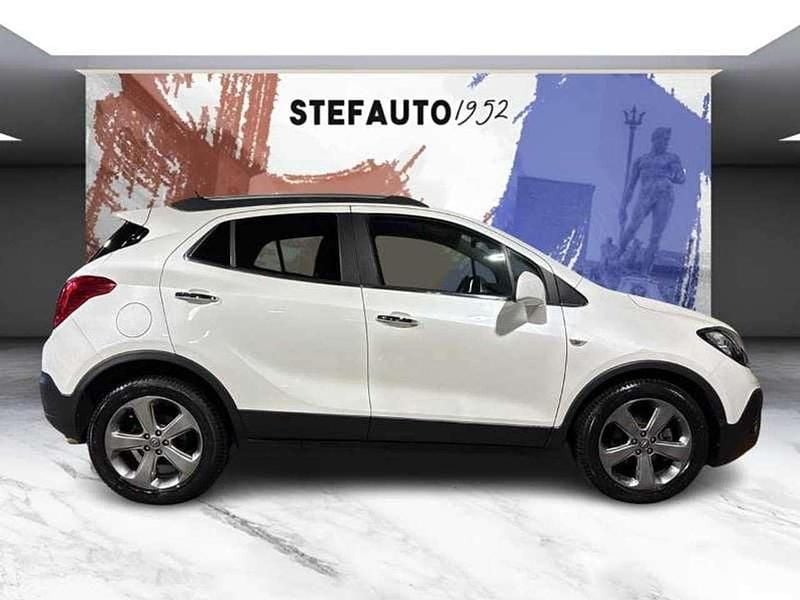 Usata Opel Mokka Cosmo 140 CV (102 kW) 2013 Bianco SUV