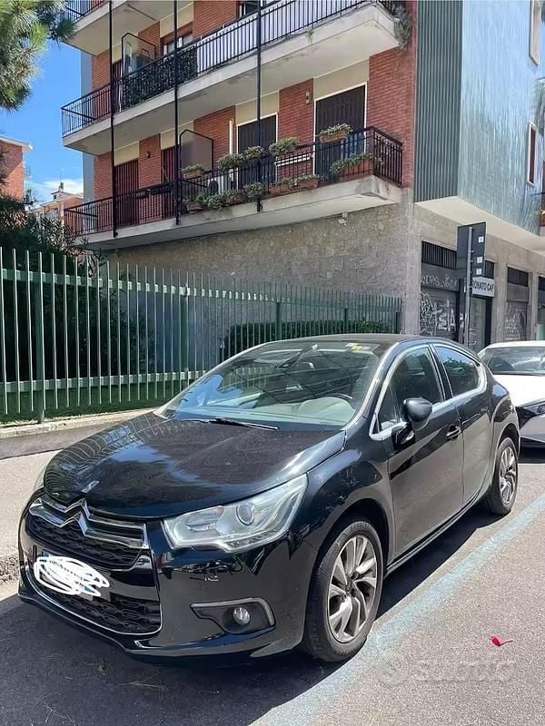 Usata Citroën DS4 115 CV (84 kW) 2013 Nero Utilitaria