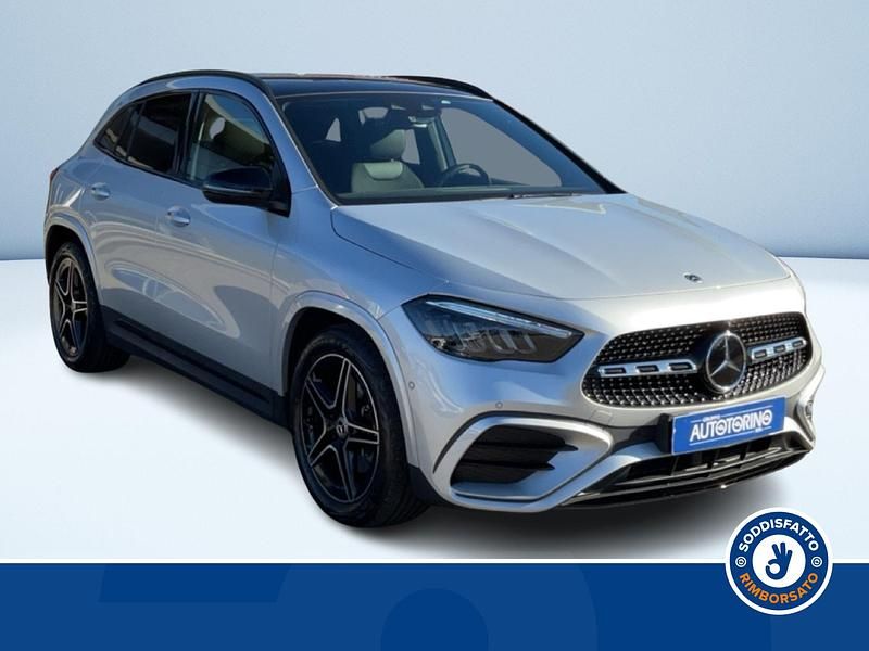 Usata Mercedes GLA200 AMG Line Premium 150 CV (110 kW) 2024 Argento metallizzato SUV