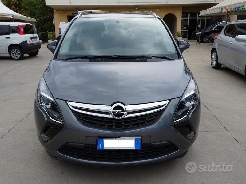 Usato 2016 Opel Zafira Tourer 1.6 CNG_Hybrid 150 CV (13.400 €)