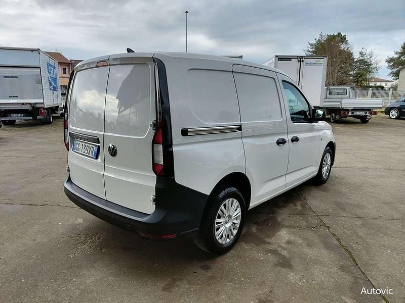 Usata VW Caddy 75 CV (55 kW) 2021 Bianco Monovolume
