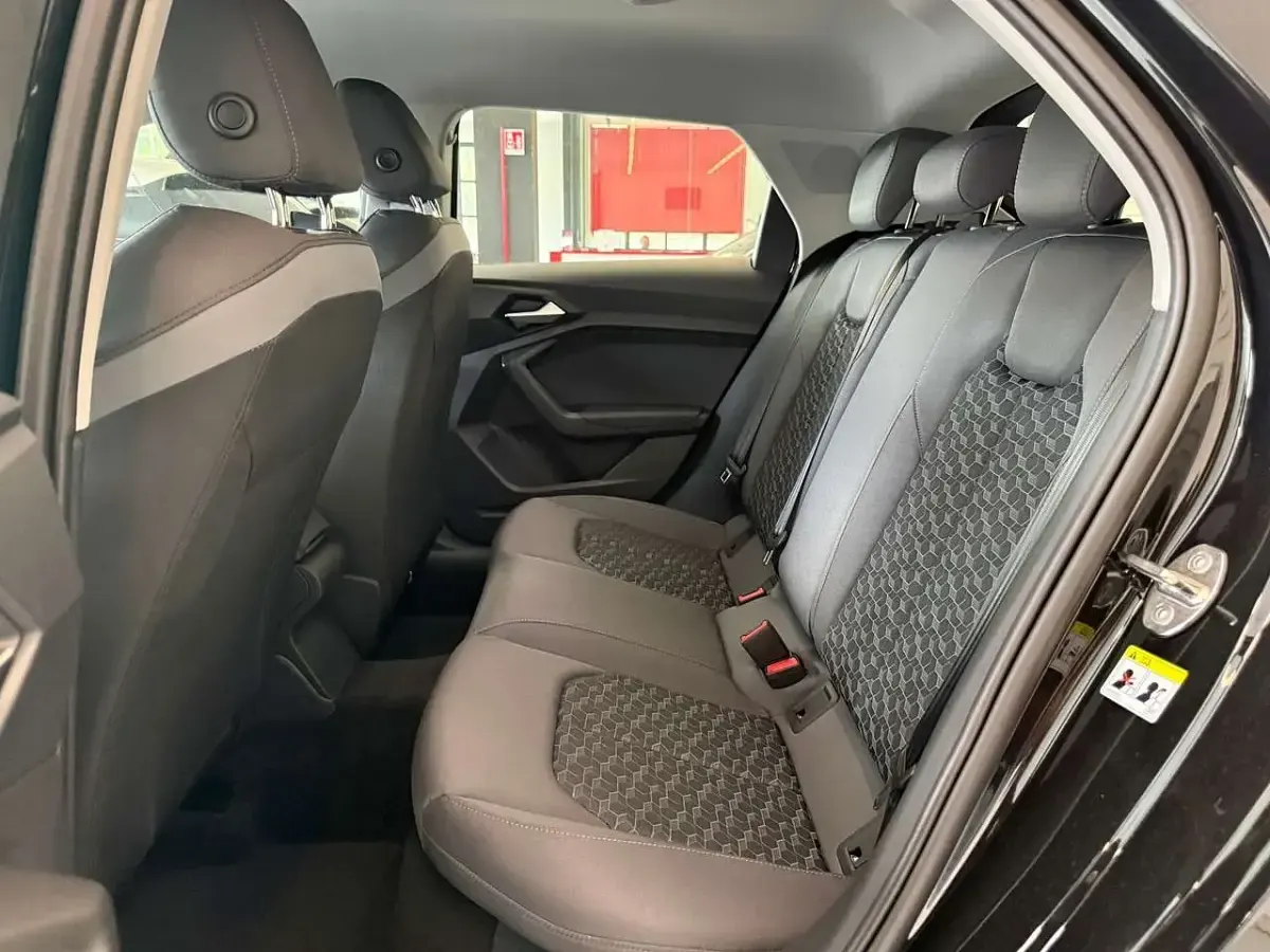 Nuova Audi A1 Ambiente 116 CV (85 kW) 2026 Nero SUV
