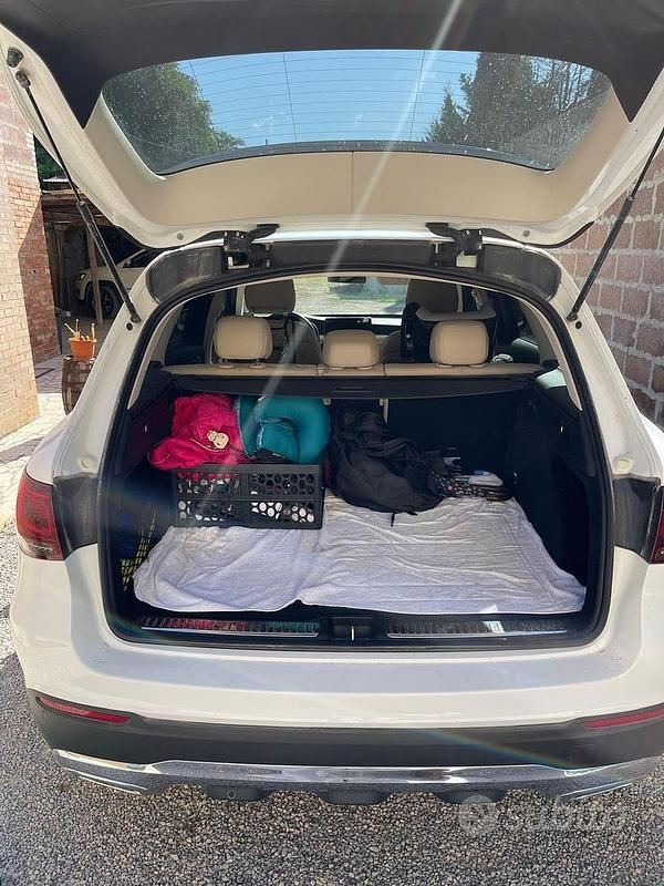 Usata Mercedes GLC220 194 CV (142 kW) 2019 Bianco SUV