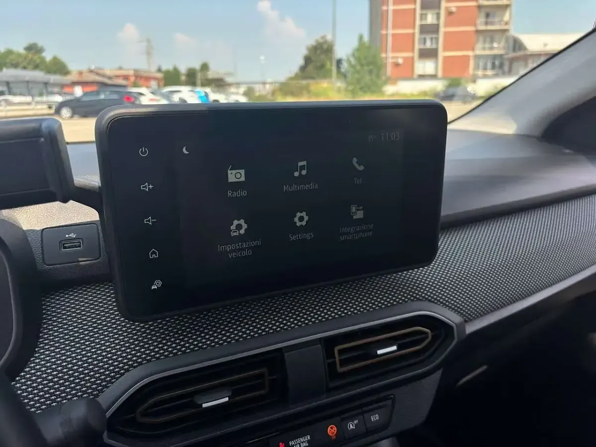 Usata Dacia Sandero Expression 101 CV (74 kW) 2023 Nero Berlina
