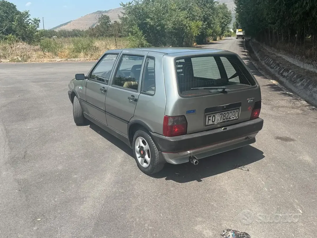 Usata Fiat Uno 71 CV (52 kW) 1990 Grigio Utilitaria