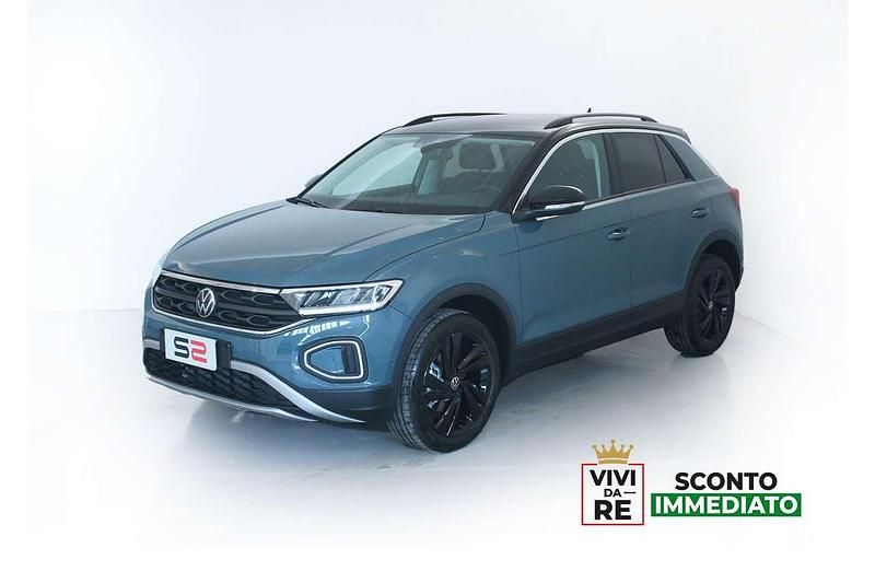 Blu/azzurro Nuova 2025 VW T-Roc Sportline SUV | 31.590 € (Buon prezzo) - Immagine 1/4
